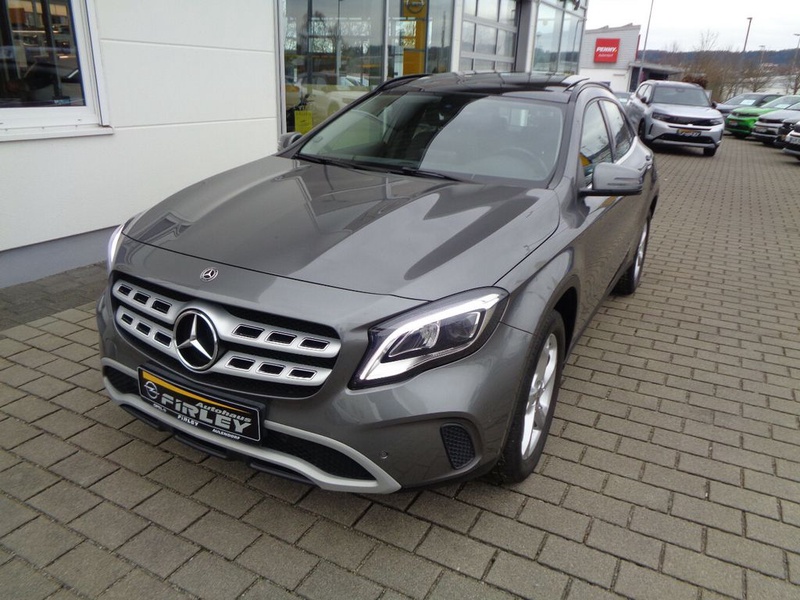 Mercedes-Benz GLA-Class