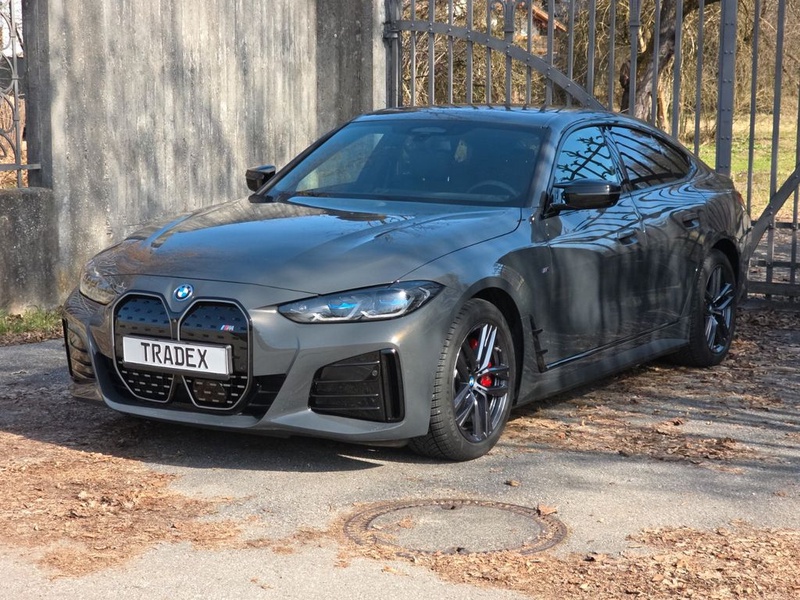BMW i4