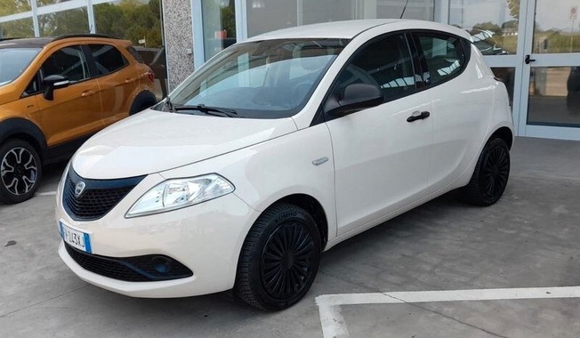 Lancia Ypsilon 2019
