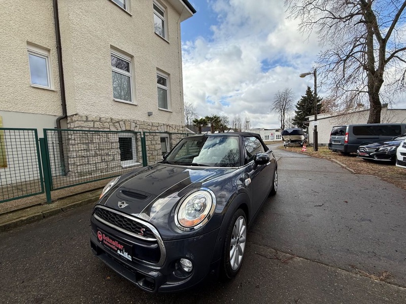 MINI Cabrio