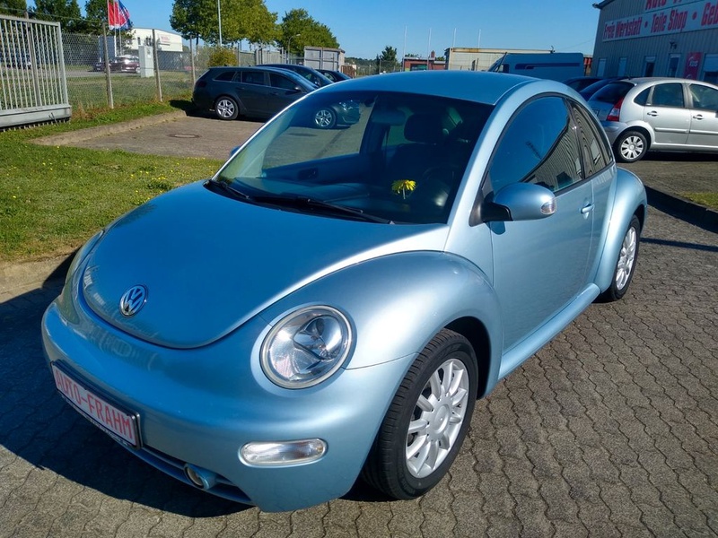 Volkswagen New Beetle