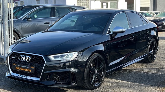 Audi RS3 2019