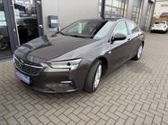 Opel Insignia 2021