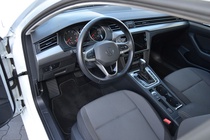 Volkswagen Passat 2024