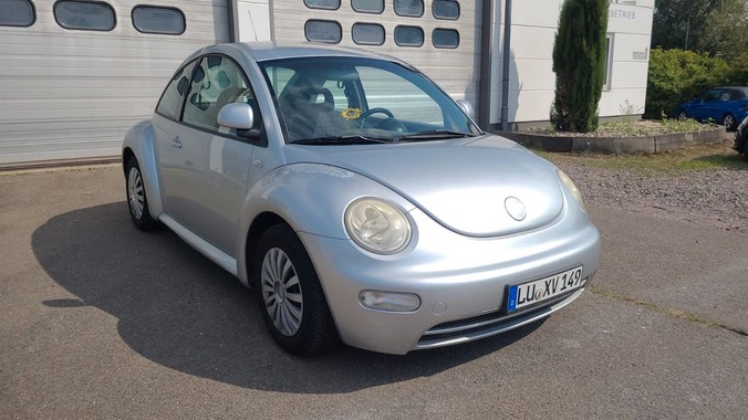 Volkswagen New Beetle 1999
