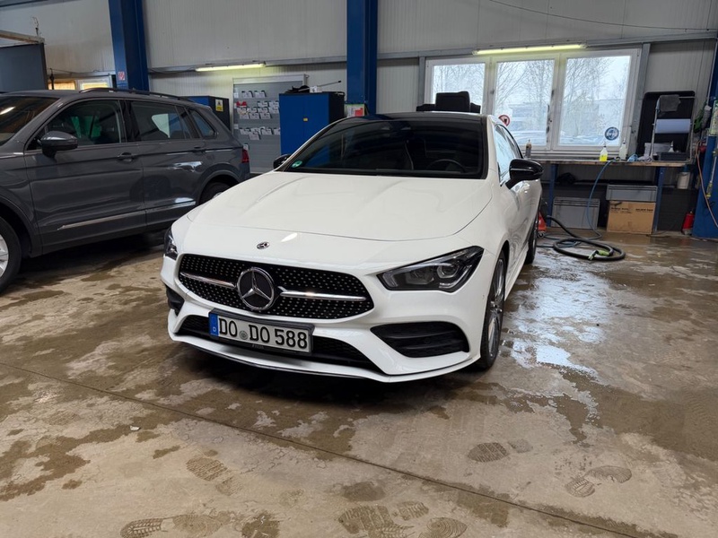 Mercedes-Benz CLA-Class