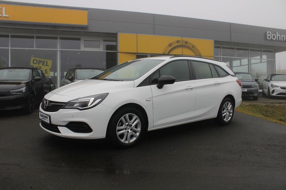 Opel Astra 2022