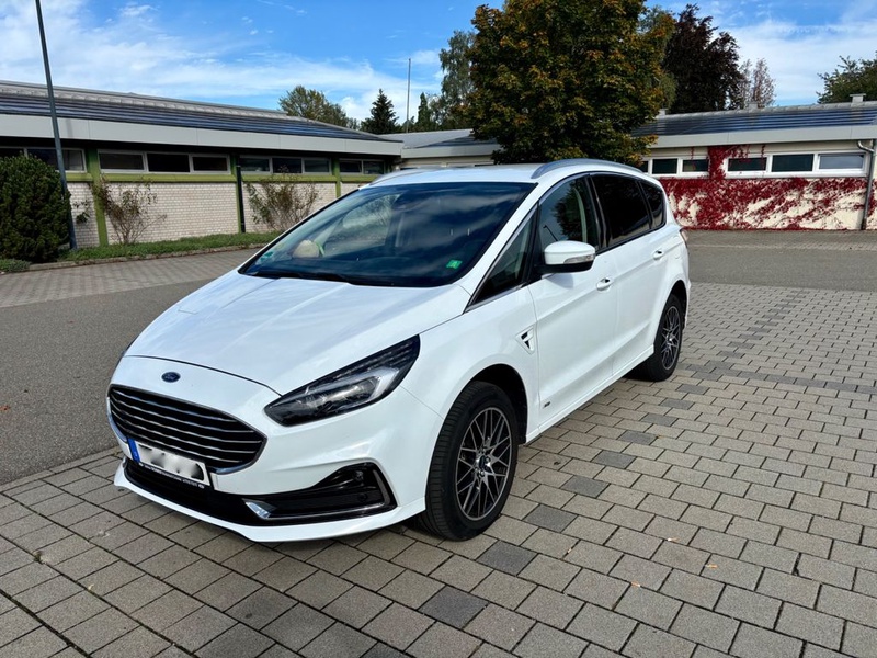 Ford S-Max
