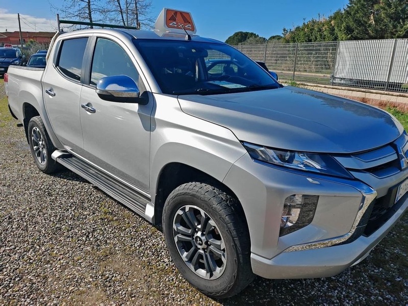 Mitsubishi L200