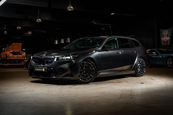 BMW M5 2025