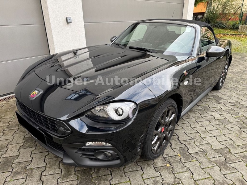 Abarth 124 Spider