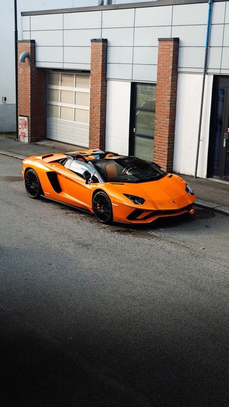Lamborghini Aventador