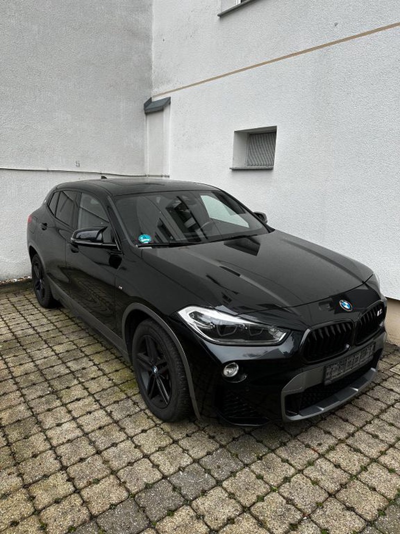 BMW X2