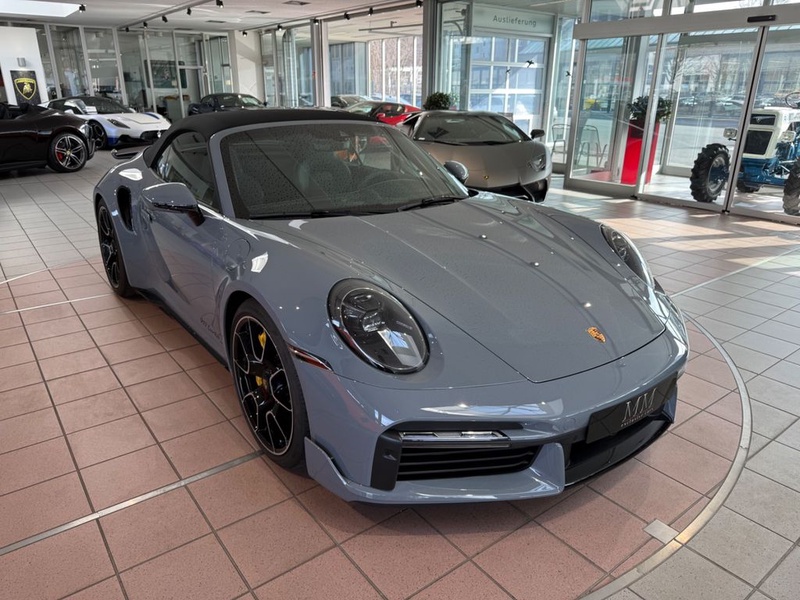 Porsche 992