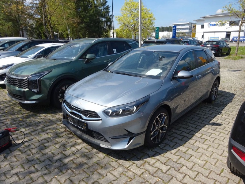 Kia cee'd / Ceed