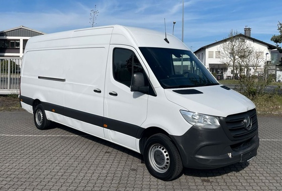 Mercedes-Benz Sprinter 2021