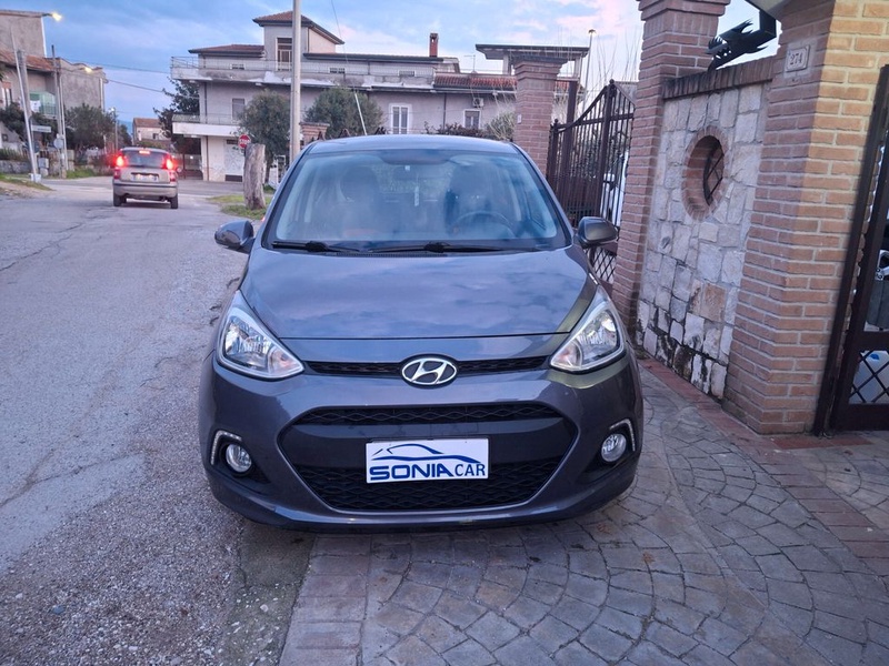 Hyundai i10