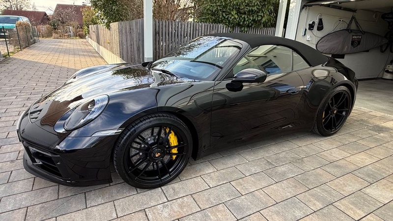 Porsche 992