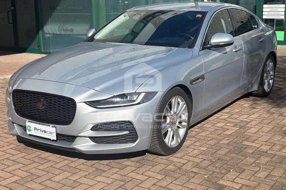 Jaguar XE 2023
