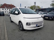 Hyundai Staria 2024