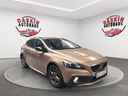 Volvo V40 2014