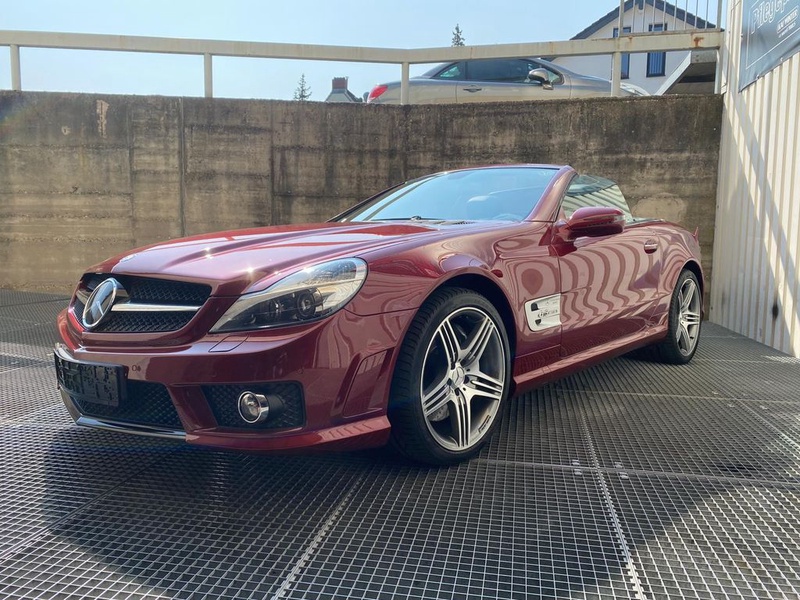Mercedes-Benz SL-Class