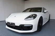 Porsche Panamera 2019