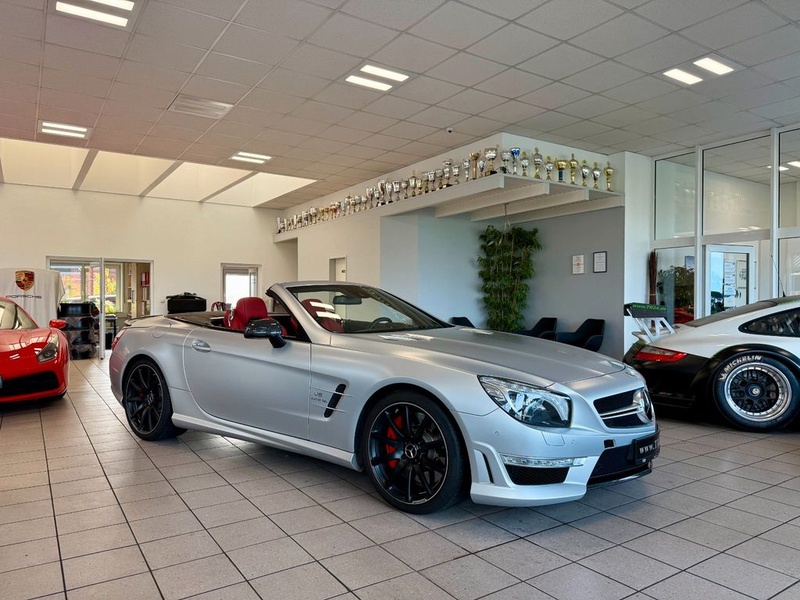 Mercedes-Benz SL-Class