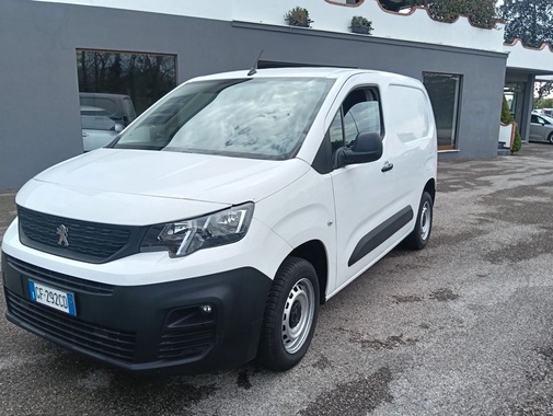 Peugeot Partner 2021