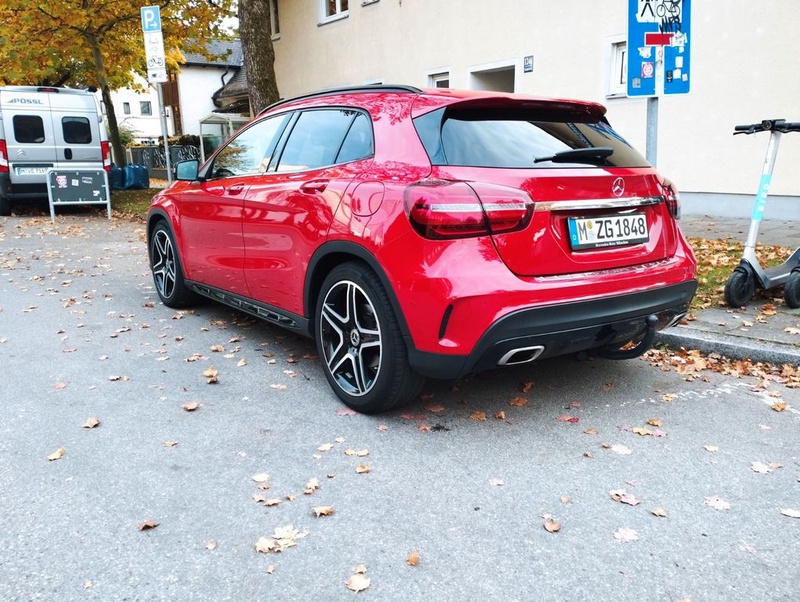 Mercedes-Benz GLA-Class