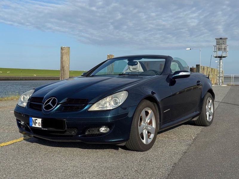 Mercedes-Benz SLK-Class