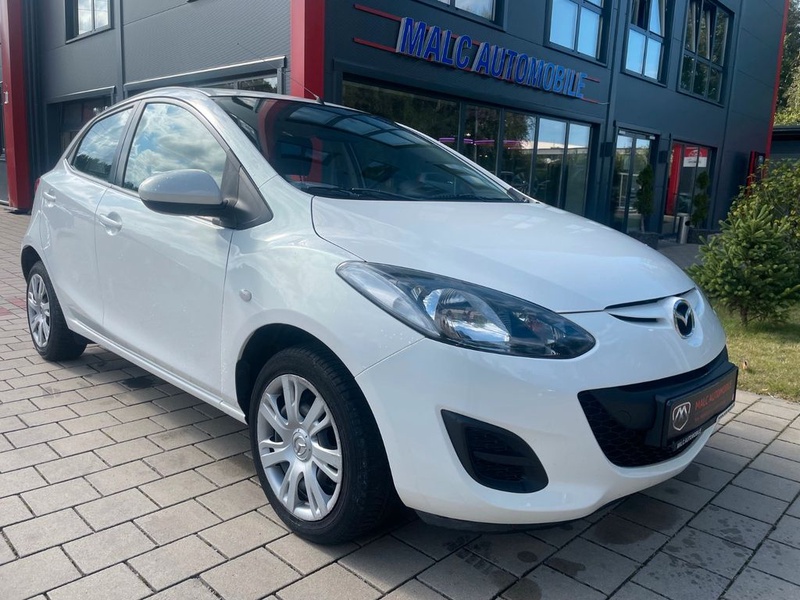 Mazda 2