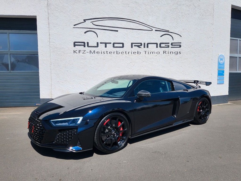Audi R8