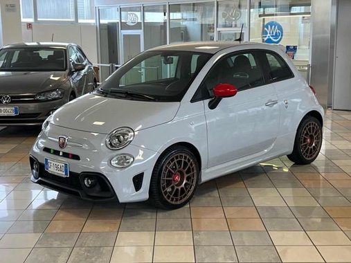 Abarth 595 2021