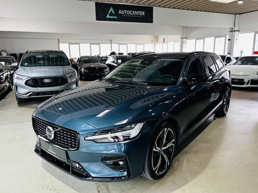 Volvo V60 2024