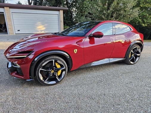 Ferrari Purosangue 2025