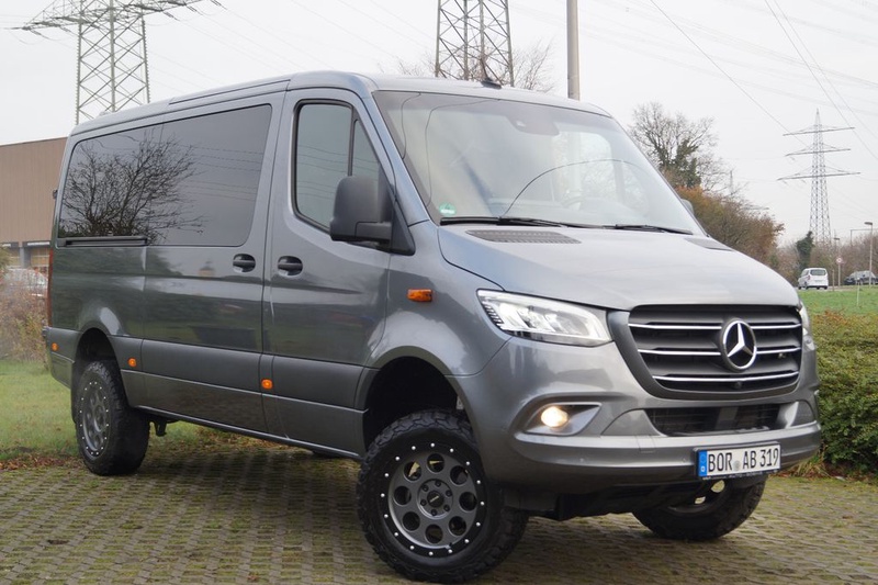 Mercedes-Benz Sprinter