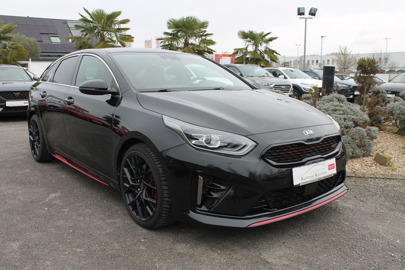 Kia pro cee'd / ProCeed