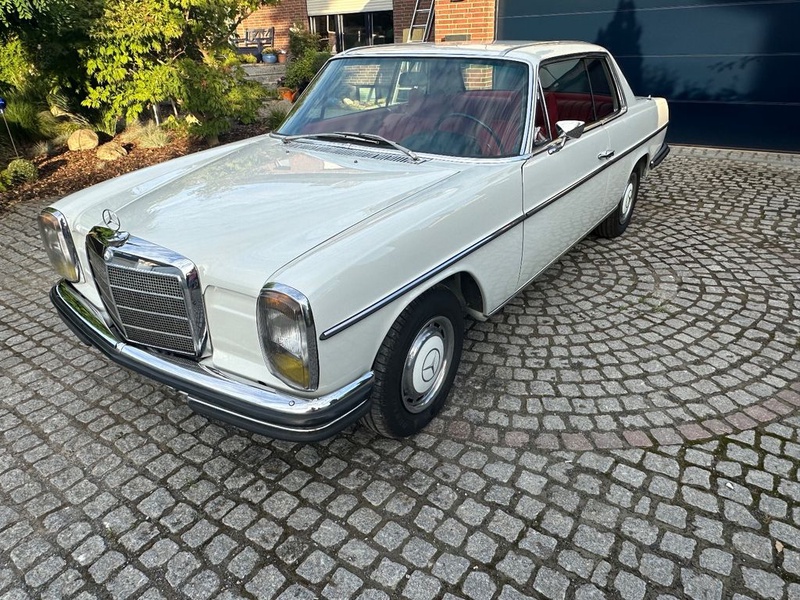 Mercedes-Benz 280