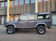 Land Rover Defender 2002