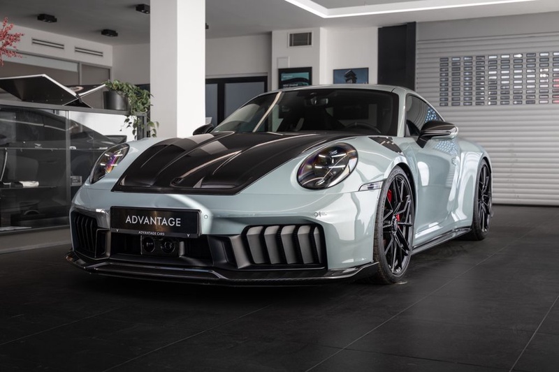Porsche 911
