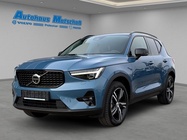Volvo XC40 2025