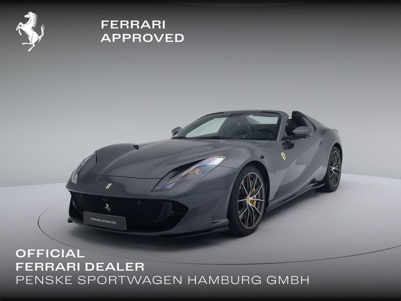 Ferrari 812