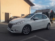 Peugeot 208 2013
