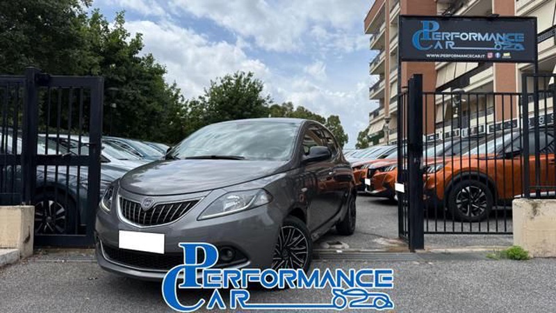 Lancia Ypsilon