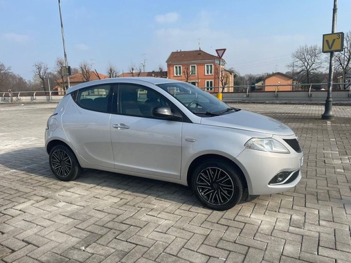 Lancia Ypsilon 2020