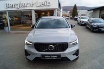Volvo XC40 2025