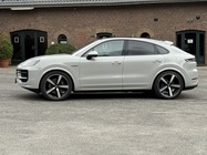 Porsche Cayenne 2023