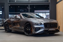 Bentley Continental GTC 2025