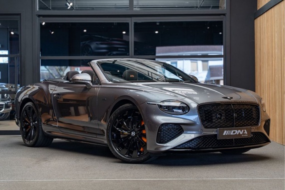 Bentley Continental GTC 2025